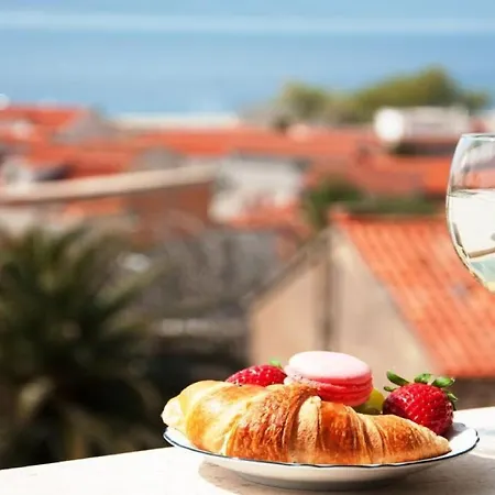 Apartman Angela - With Terrace And Sea View Angela